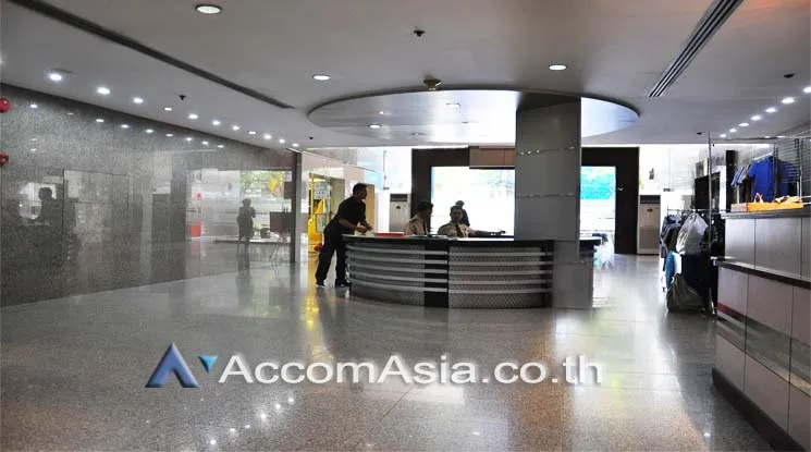 unit Office space For Rent in Silom, Bangkok  near BTS Surasak (AA11757)
